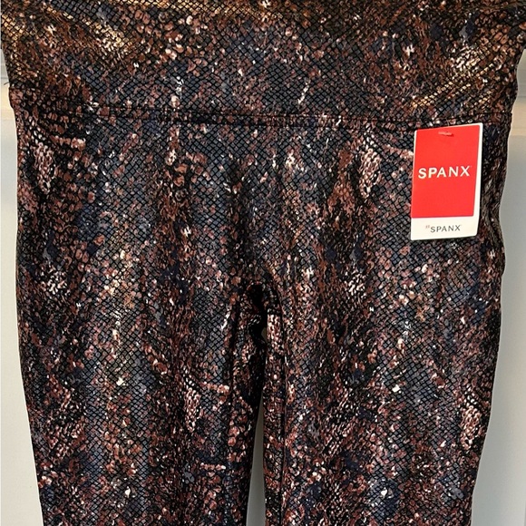 NWT Spanx Faux leather snake shine leggings - Picture 8 of 8